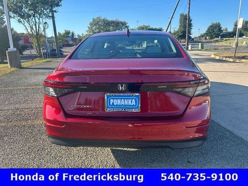 Used 2024 Honda Accord LX image 4