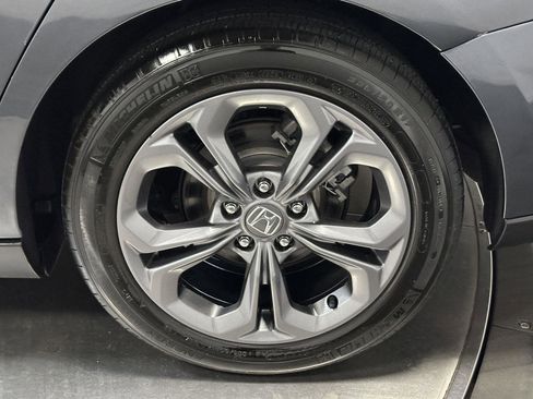 Certified 2023 Honda Accord EX image 19