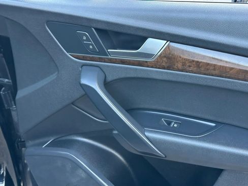 Used 2020 Audi Q5 2.0T Premium image 19