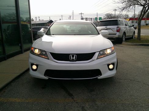 Used 2013 Honda Accord EX image 3