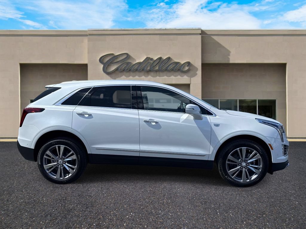 New 2026 Cadillac XT5 Premium Luxury AWD/4WD image 2