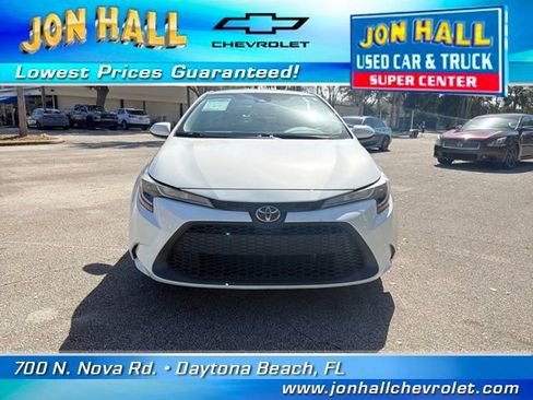 Used 2021 Toyota Corolla LE w/ LE Convenience Package image 16
