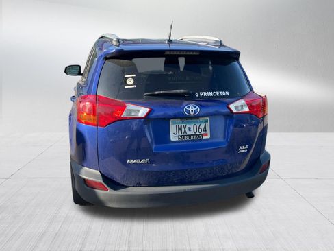 Used 2014 Toyota RAV4 XLE AWD/4WD image 5