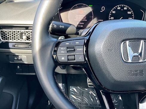 Used 2025 Honda Civic Sport image 21