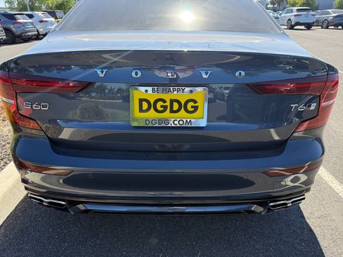 Used 2021 Volvo S60 T6 R-Design AWD/4WD image 17