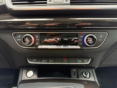 Used 2018 Audi Q5 2.0T Premium Plus image 22