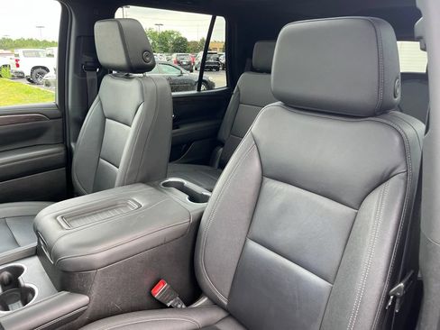 Certified 2023 Chevrolet Tahoe Z71 w/ Luxury Package AWD/4WD image 11