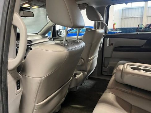 Used 2015 Honda Odyssey EX-L image 17