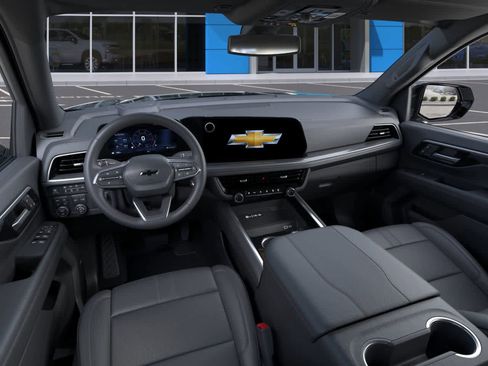 New 2026 Chevrolet Suburban RST image 15
