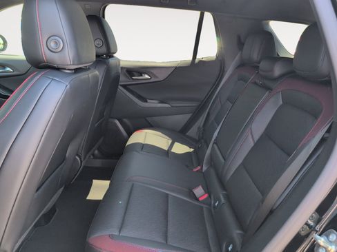 New 2026 Chevrolet Equinox RS w/ Convenience Package III AWD/4WD image 13