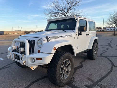 Used 2013 Jeep Wrangler Rubicon w/ PWR Convenience Group image 1