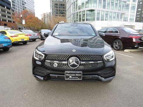 Used 2022 Mercedes-Benz GLC 300 4MATIC Coupe image 6