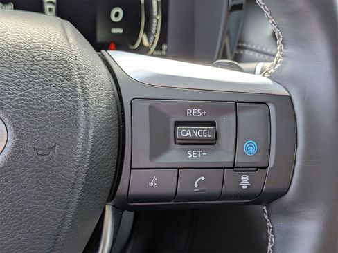 Used 2022 INFINITI QX60 Sensory w/ Cargo Package image 19