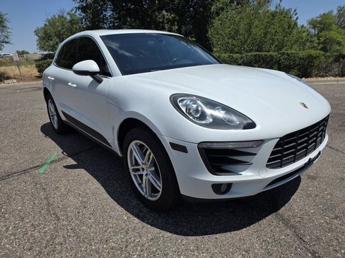 Used 2016 Porsche Macan S AWD/4WD image 7