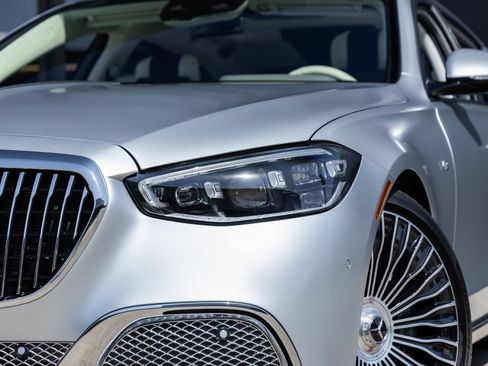 Used 2024 Mercedes-Benz Maybach S 680 4MATIC image 19