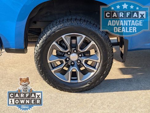 Used 2024 Chevrolet Silverado 1500 LT AWD/4WD image 5