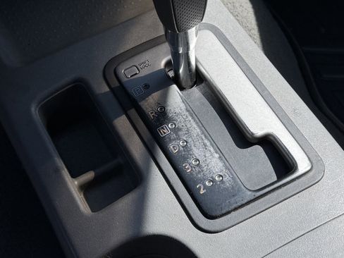 Used 2008 Nissan Frontier SE w/ SE Value Truck Pkg image 22