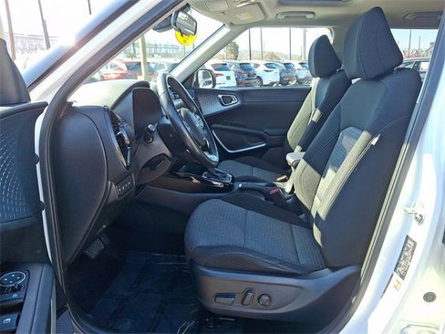 Certified 2023 Kia Soul EX image 15