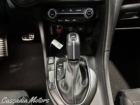 Used 2022 Hyundai Veloster N FWD image 36