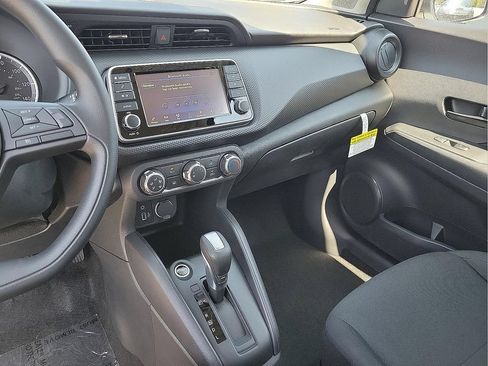 Used 2025 Nissan Kicks Play S FWD image 20