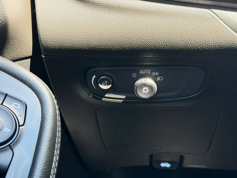Used 2024 Buick Encore GX Preferred FWD image 12