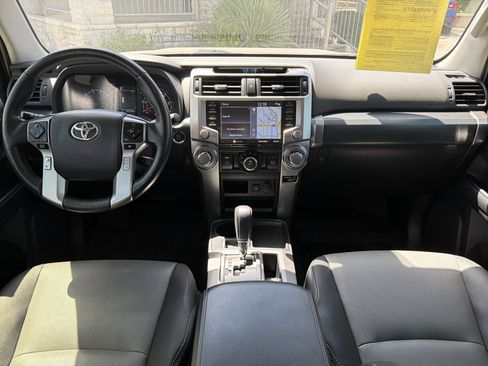 Used 2023 Toyota 4Runner SR5 Premium w/ Moonroof Package RWD image 10