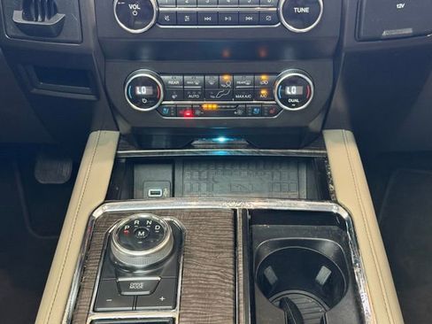 Used 2019 Ford Expedition Limited w/ Equipment Group 302A image 16