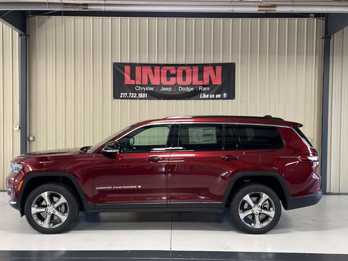 New 2025 Jeep Grand Cherokee L Limited image 2