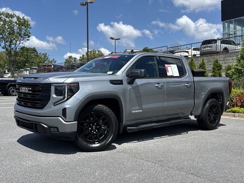 Used 2024 GMC Sierra 1500 Elevation AWD/4WD image 5