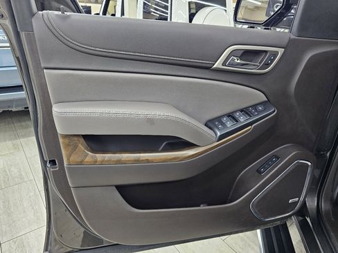 Used 2019 GMC Yukon XL Denali w/ Open Road Package image 41