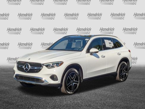 Used 2026 Mercedes-Benz GLC 300 image 5