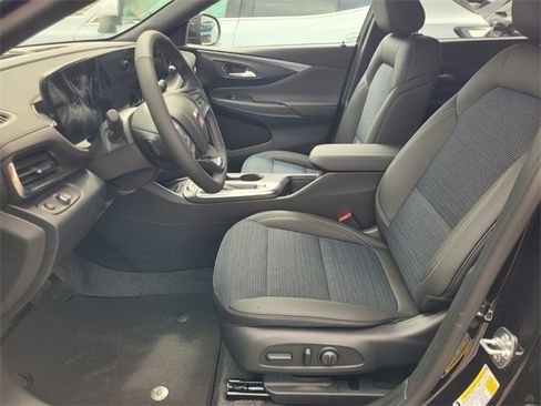 New 2025 Buick Envista Preferred w/ Convenience I Package image 3