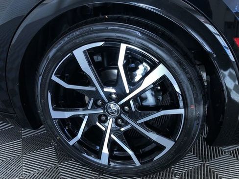 New 2026 Toyota Prius XSE image 14