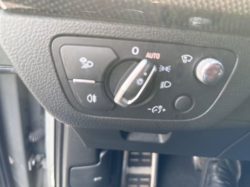 Used 2021 Audi SQ5 Prestige w/ Prestige Package image 20