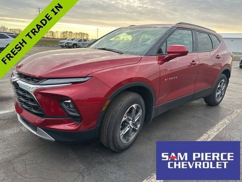 Certified 2024 Chevrolet Blazer LT w/ Convenience Package image 1