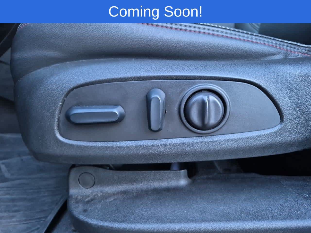 Used 2023 Chevrolet Traverse RS w/ LPO, Floor Liner Package AWD/4WD image 17