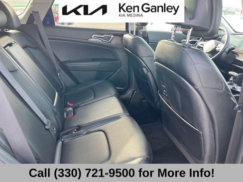 Certified 2025 Kia Sportage EX w/ Premium Package image 59