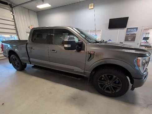 Used 2021 Ford F150 Lariat w/ Equipment Group 502A High image 8