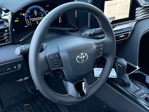 New 2026 Toyota Camry SE image 16