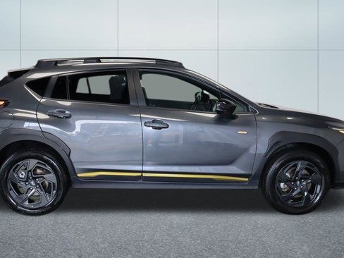 Used 2024 Subaru Crosstrek 2.5i Sport AWD/4WD image 8