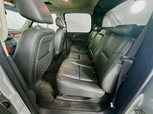Used 2013 Chevrolet Avalanche LT w/ All-Star Edition RWD image 27