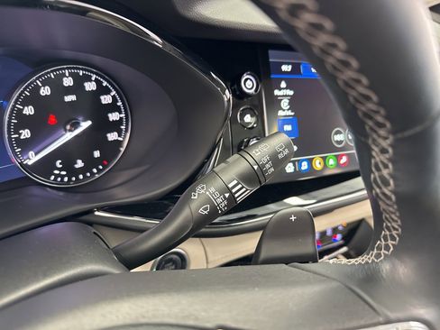 Used 2022 Buick Envision Avenir w/ Technology Package II image 23