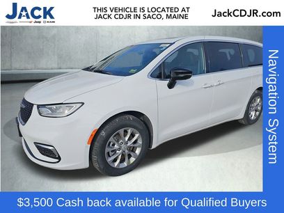 New 2026 Chrysler Pacifica Limited