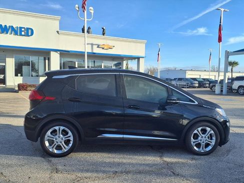 Used 2021 Chevrolet Bolt LT image 21