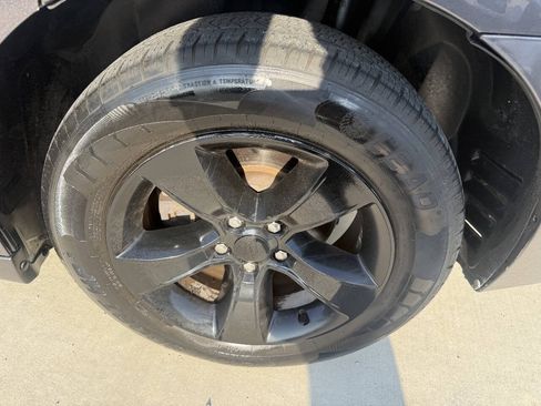 Used 2014 Dodge Charger SE w/ Connectivity Group RWD image 12