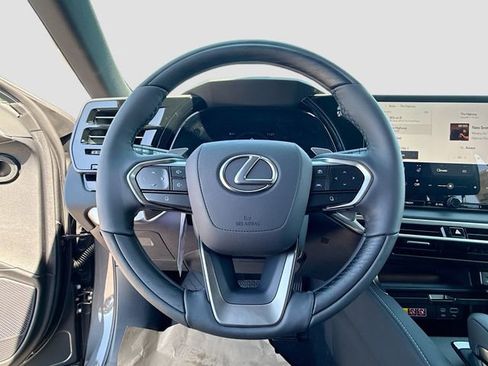 New 2026 Lexus RX 350 AWD/4WD image 40