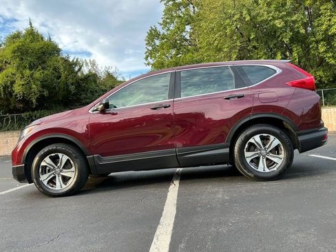 Used 2019 Honda CR-V LX image 1