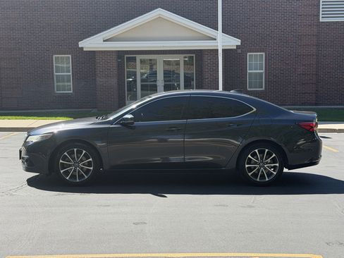 Used 2015 Acura TLX V6 SH-AWD w/ Advance Package image 3