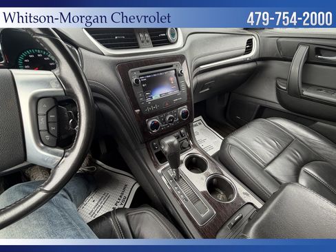 Used 2015 Chevrolet Traverse LT image 27