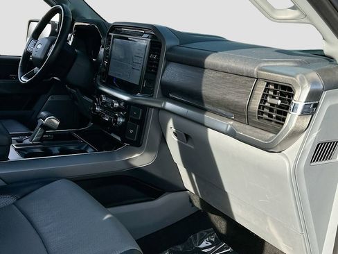 Used 2024 Ford F150 Lariat image 29